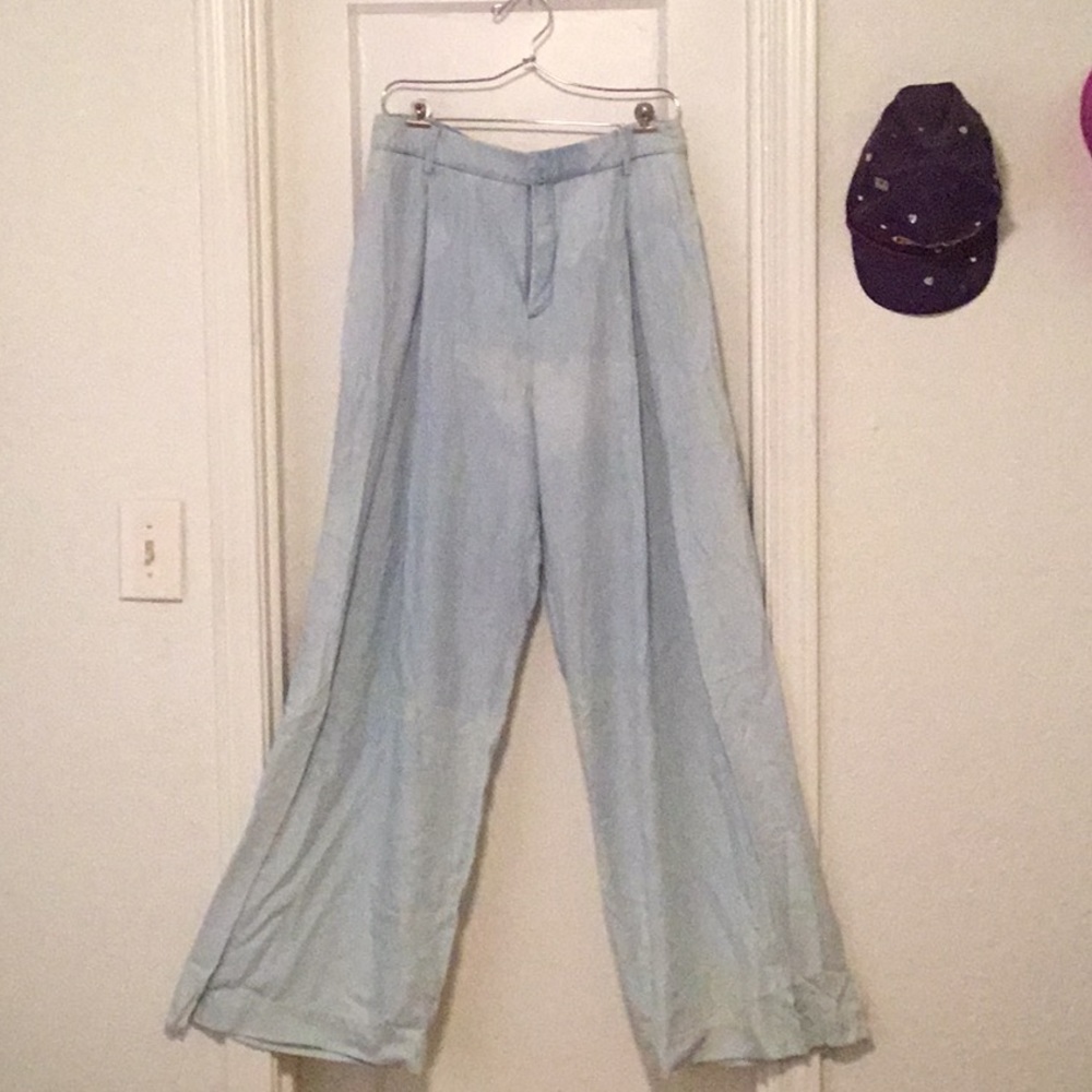 Extra Flare ‘KIIND OF’ Wide Leg Pant